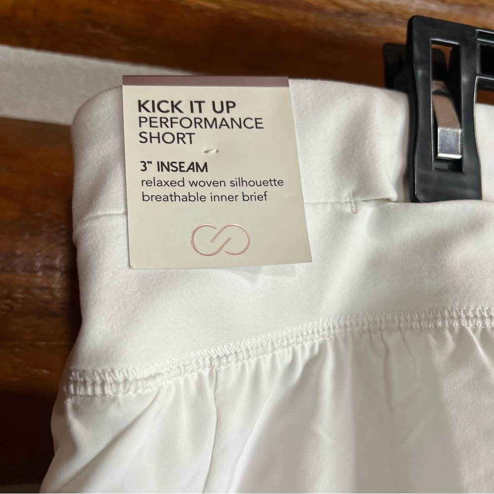 Calia kick it up performance 3" inseam Women's Shorts Large - Picture 3 of 4